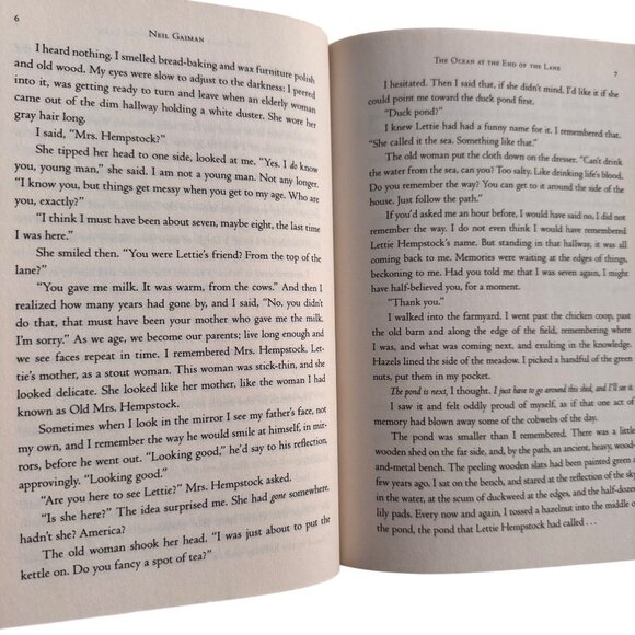 The Ocean At The End Of The Lane Hardcover Book Neil Gaiman Signed First Edition - Picture 9 of 16